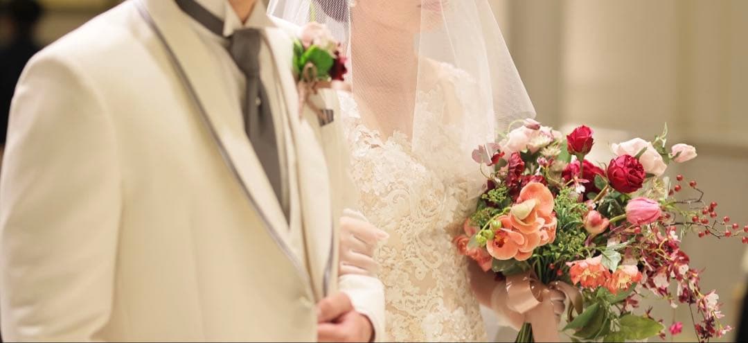 豪華　ウエディングブーケ　造花　ブートニア結婚式　赤　オーダーメイド　クリスマス