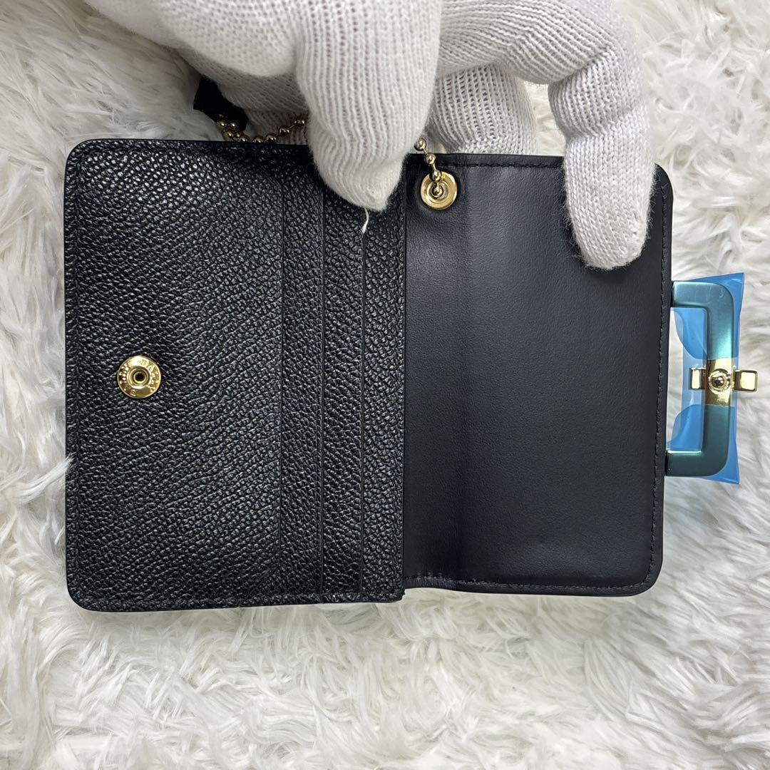 新品　BALLY カードケース　名刺入れ　ゴールド金具　チェーンストラップ