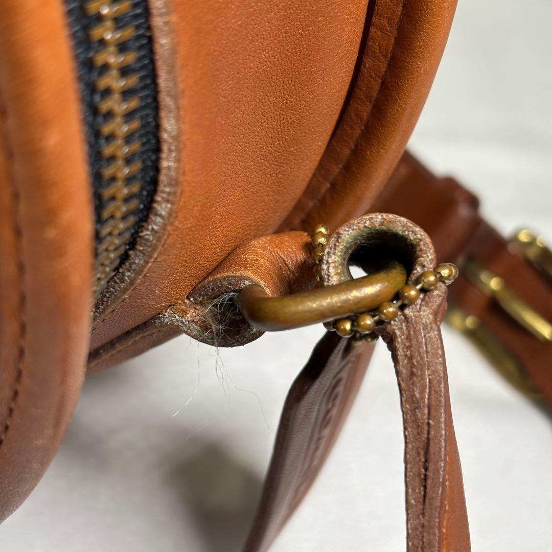 コーチ オールドコーチ ショルダーバッグ 斜め掛け チャーム レザー ブラウン