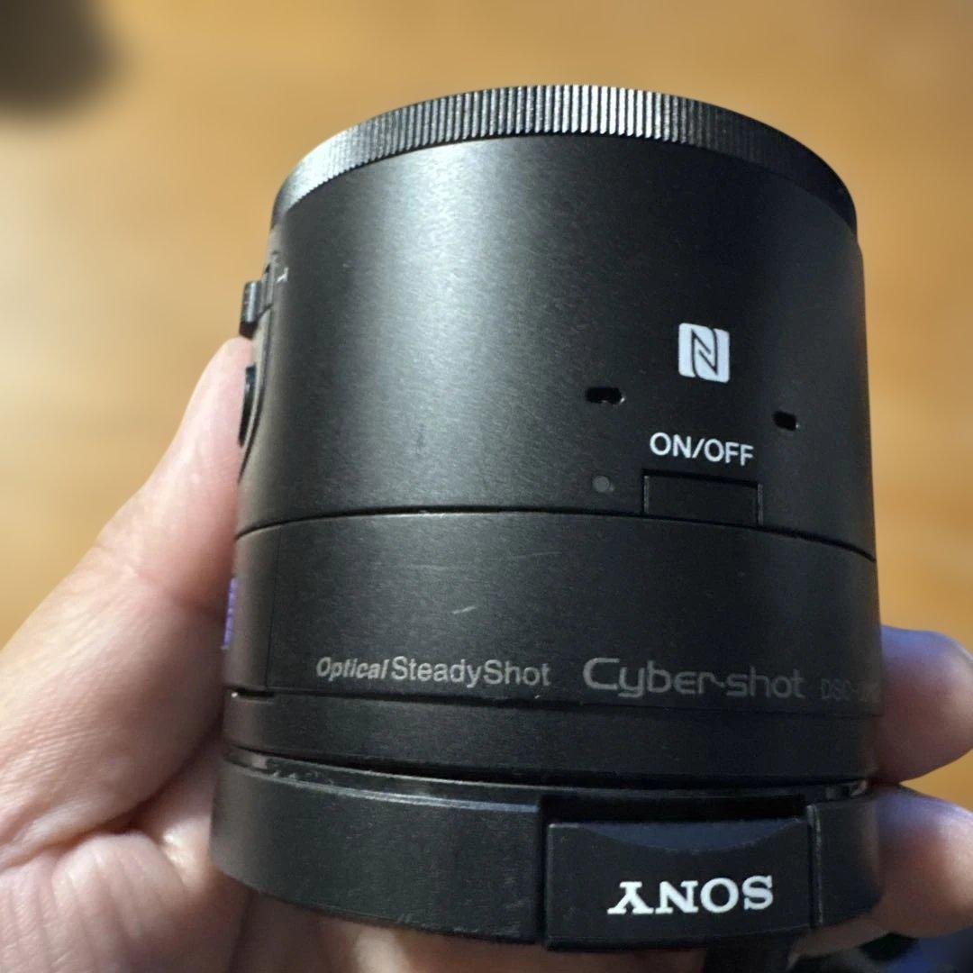 Carl Zeiss Vario-Tessar レンズ DSC-QX100