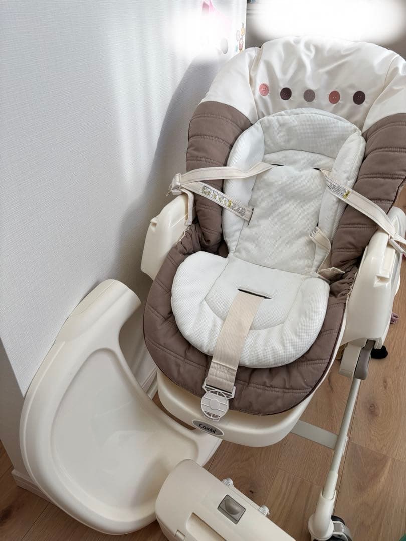 コンビ　ネムリラ　オートスウィング　電動