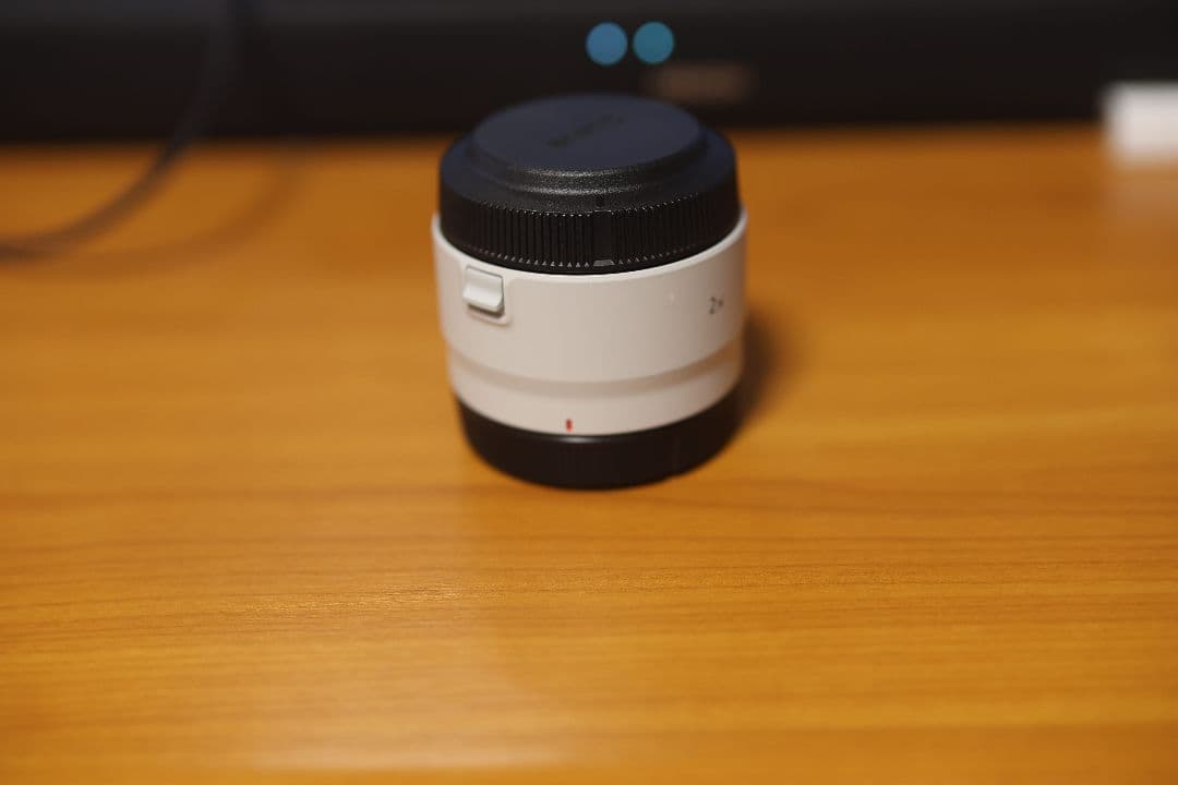 Canon RF 2×　エクステンダー　テレコンバーター