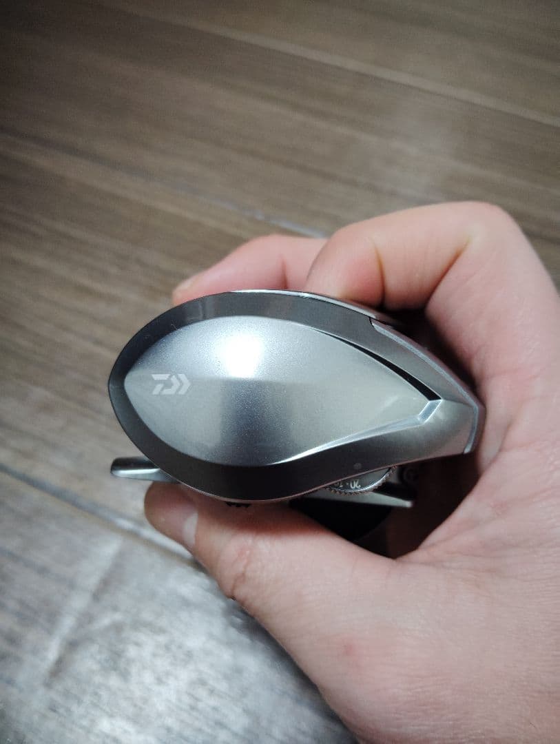 美品！アルファスSVTW8.1(左)