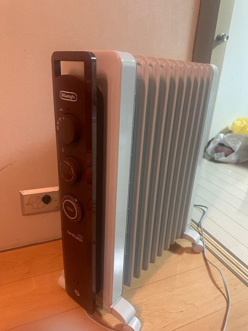 デロンギ（DeLonghi）オイルヒーター 13畳対応