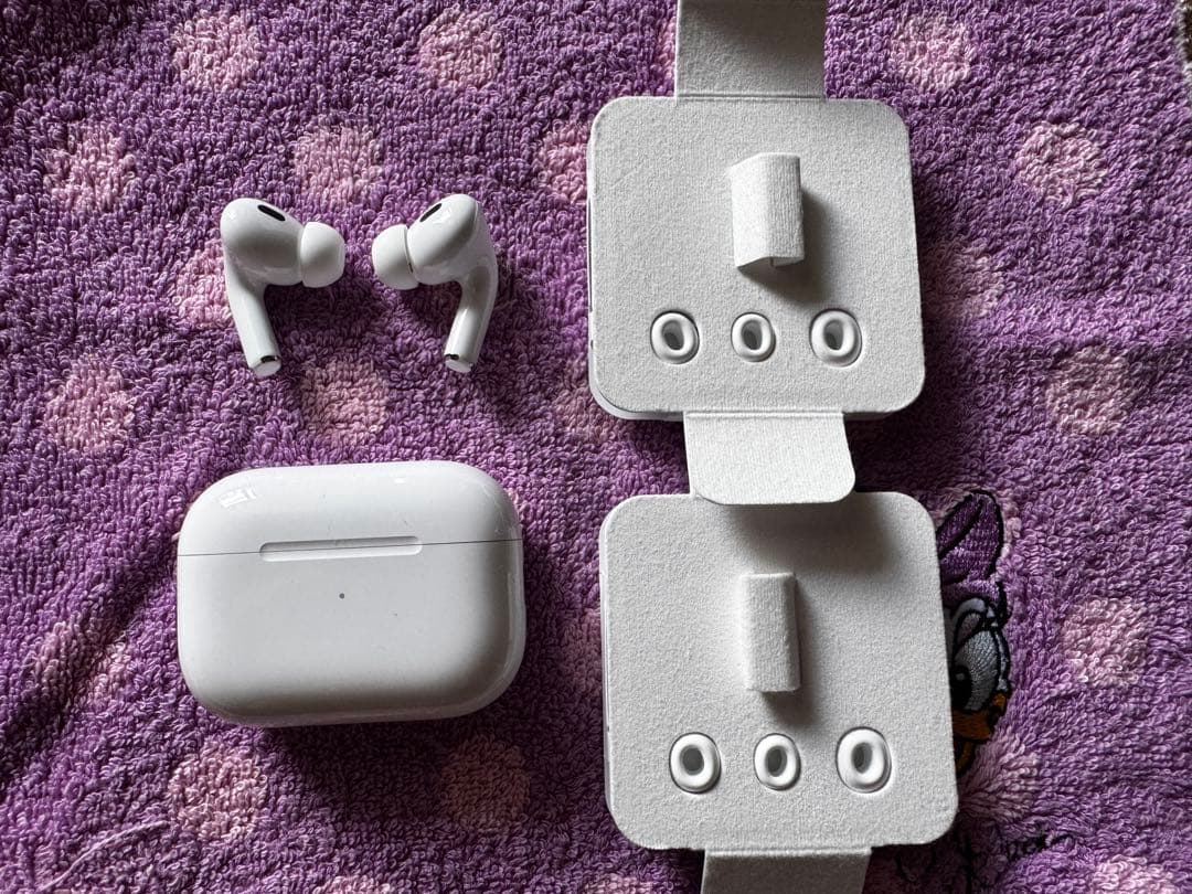 【正規品】【ほぼ新品】AirPodsPro2 (USB-C)