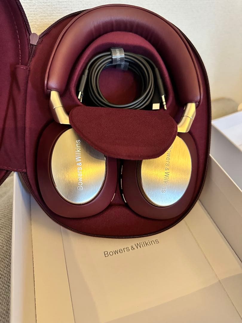 Bowers & Wilkins ワイヤレスヘッドホン Px8 美品 おまけ付き