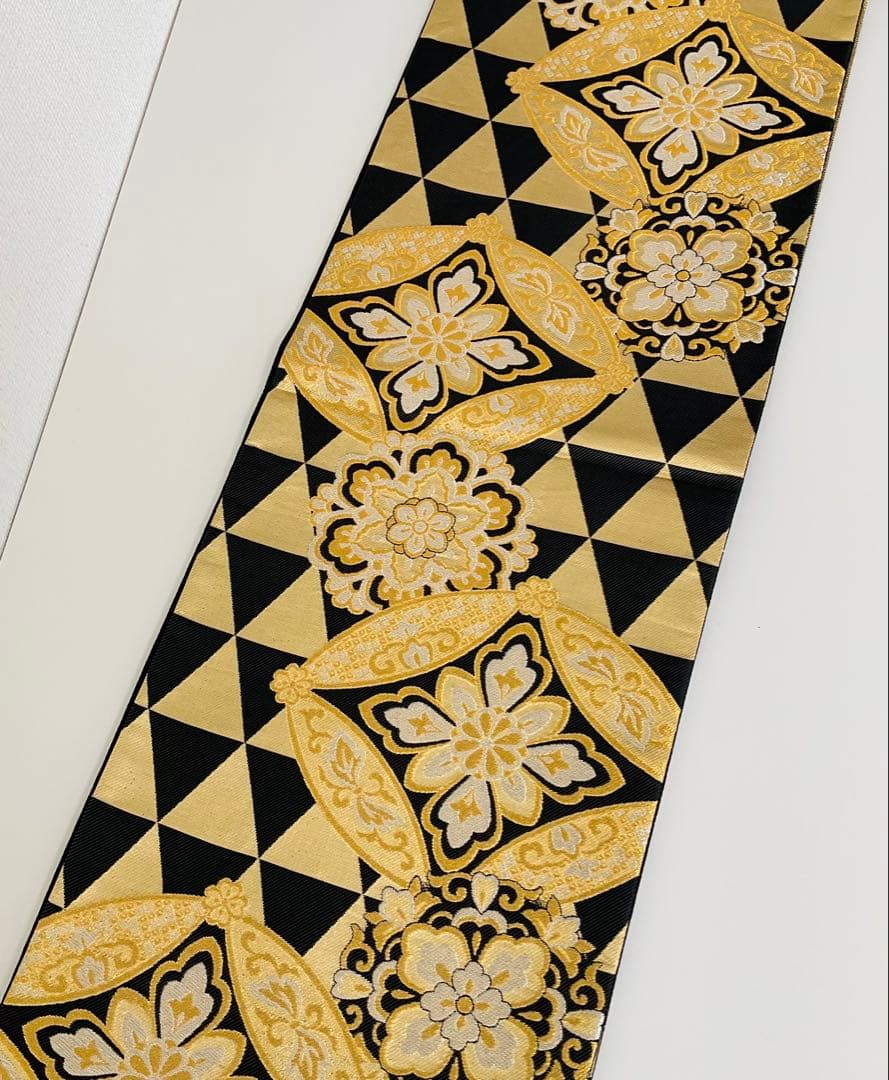 袋帯　振袖用袋帯No.170 黒系　金系　正倉院鱗花紋