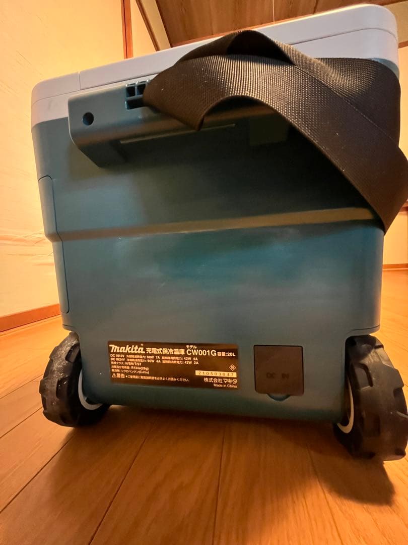 【送料無料】マキタ(makita) コードレス冷温CW001G