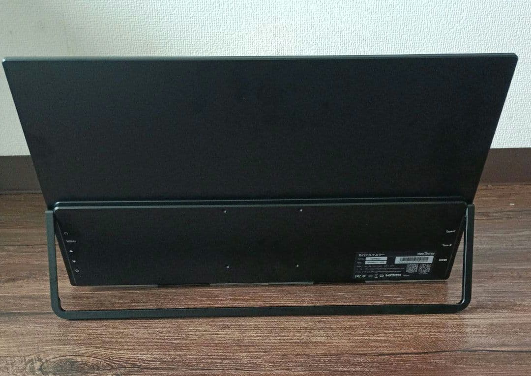 InnoView 18.5インチ モバイルモニター