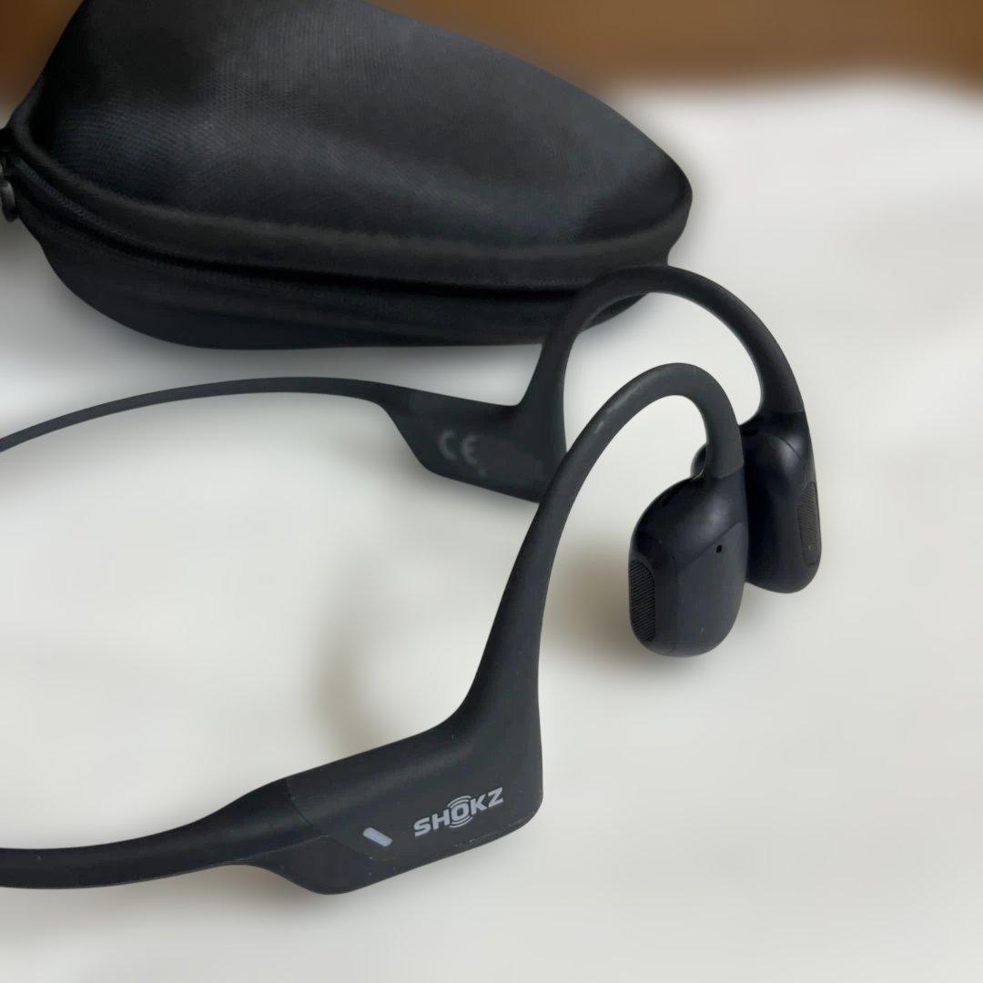 SHOKZ OPENRUN PRO 骨伝導イヤホン　美品