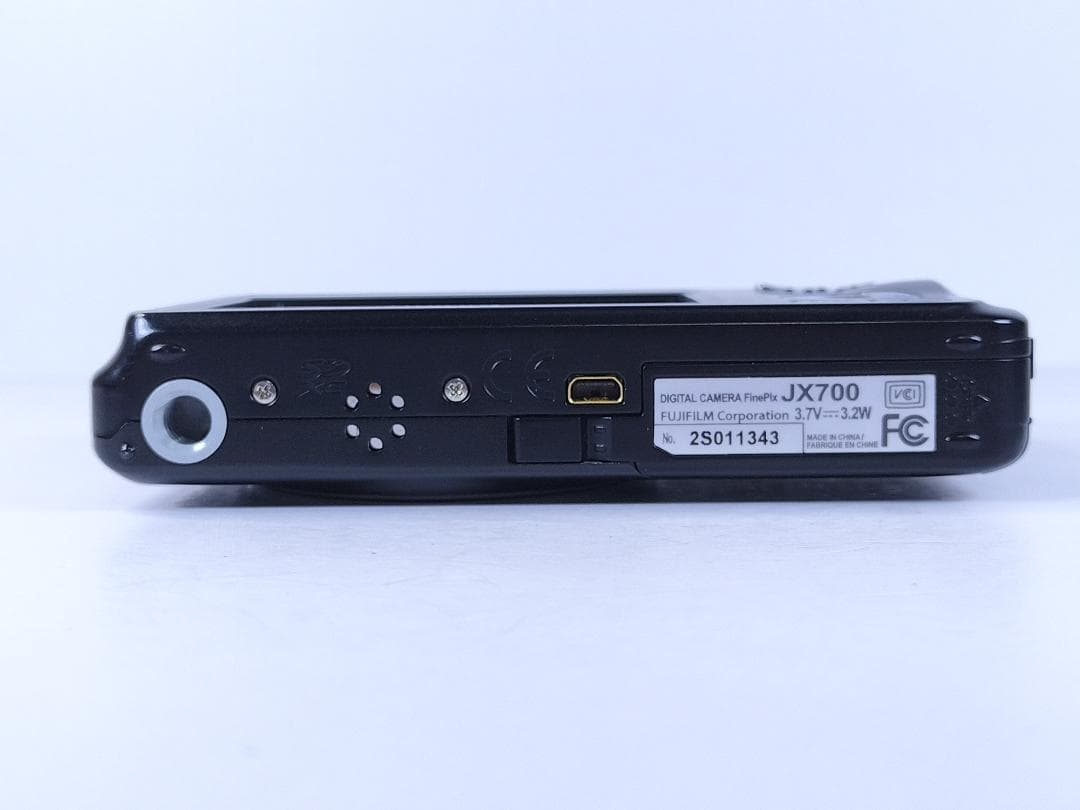 美品 FUJIFILM FinePix JX700 ブラック