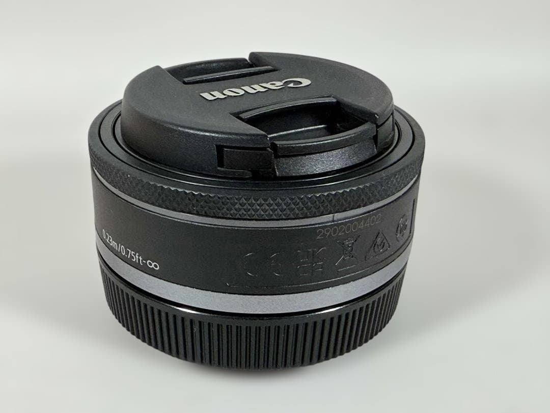 【極美品・純正フード付】CANON(キヤノン) RF28mm F2.8 STM