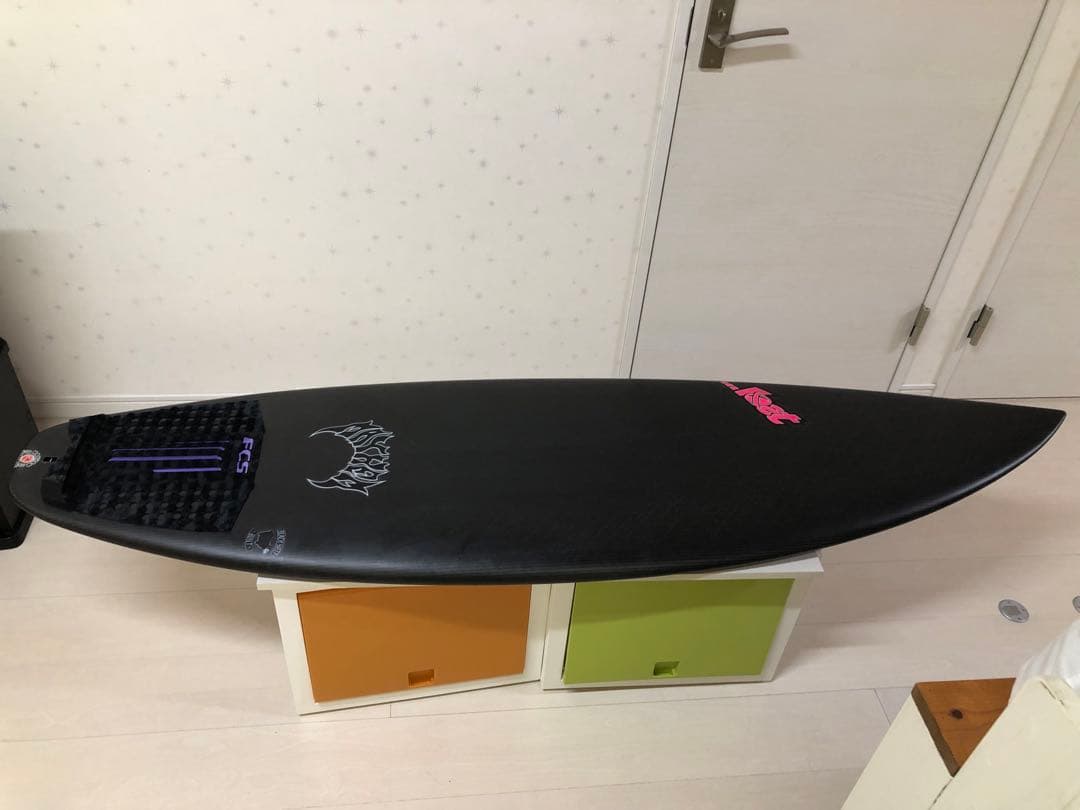 新品に近い超美品LOST Surfboards 　STUB D3.0