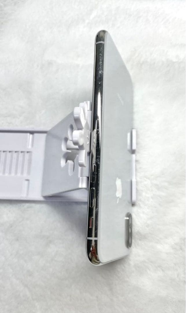 【美品】Apple iPhone X シルバー 本体