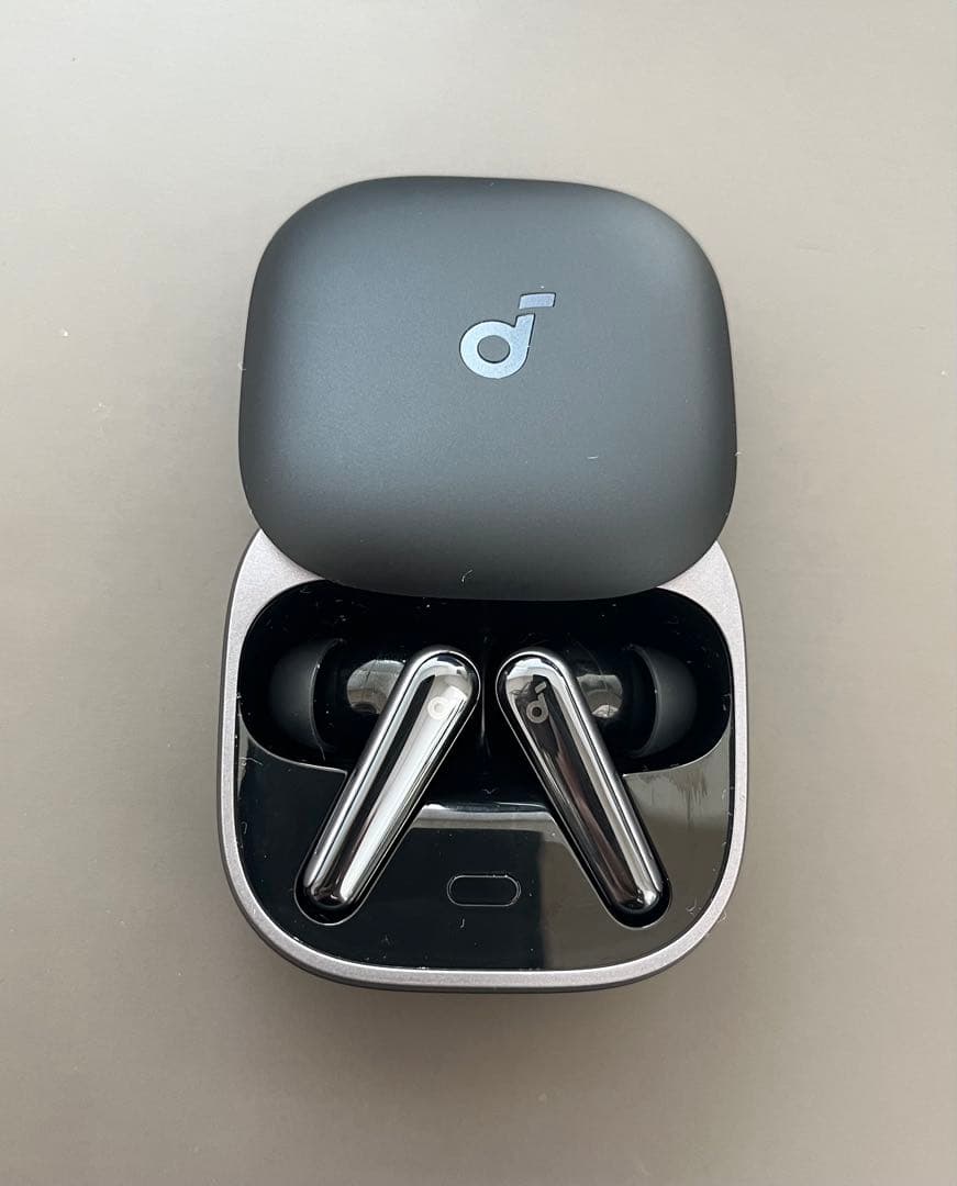 【箱なし】Anker Soundcore Liberty 5