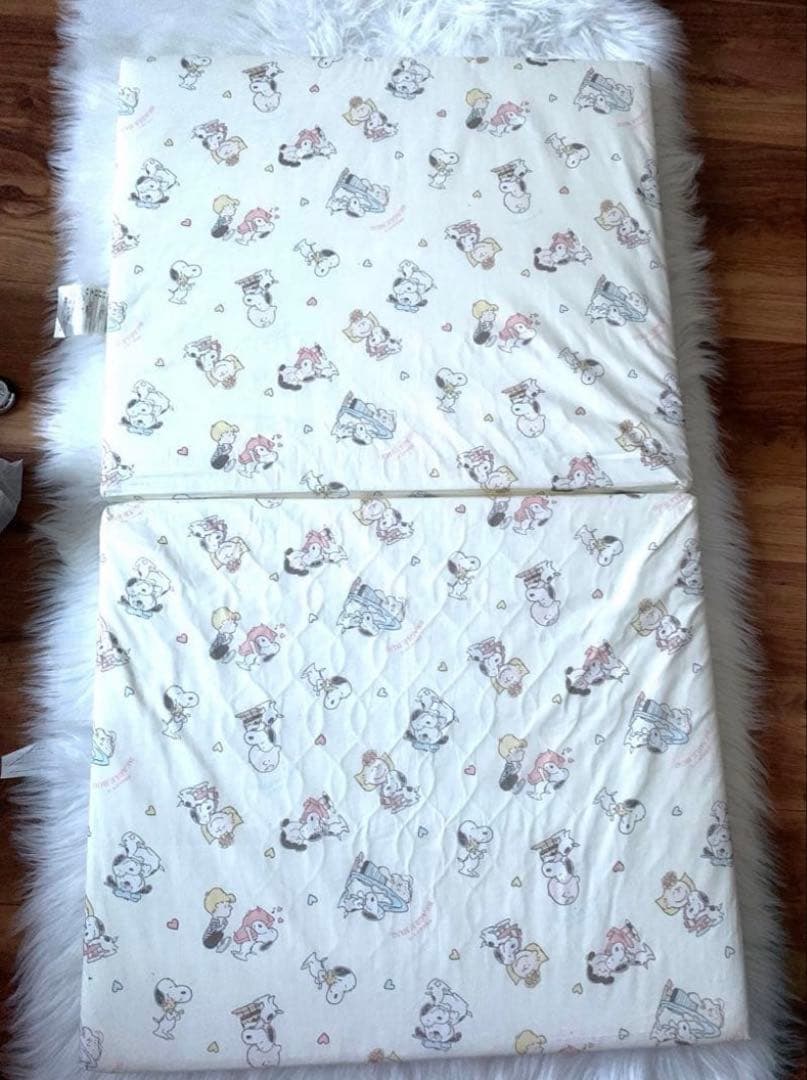 送料込み　KATOJI ベビーベッド　タチベッド　スヌーピーベッドマット付き