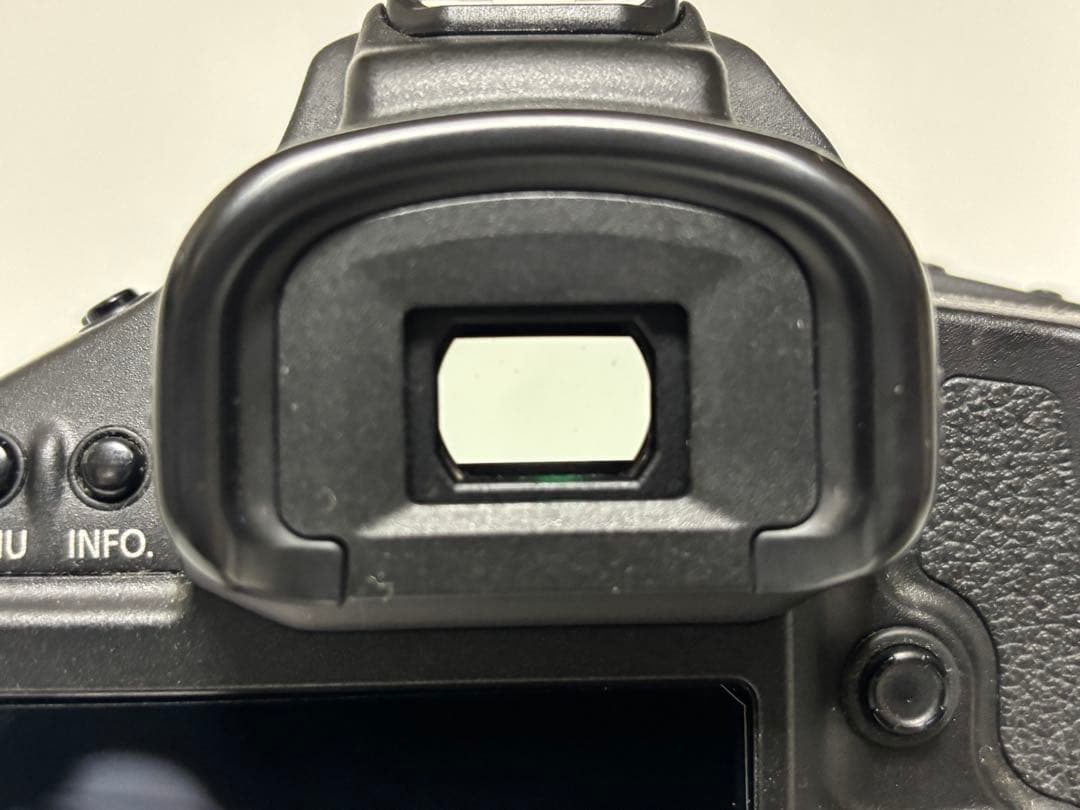 【美品】Canon キヤノン EOS-1D Mark IV ボディ