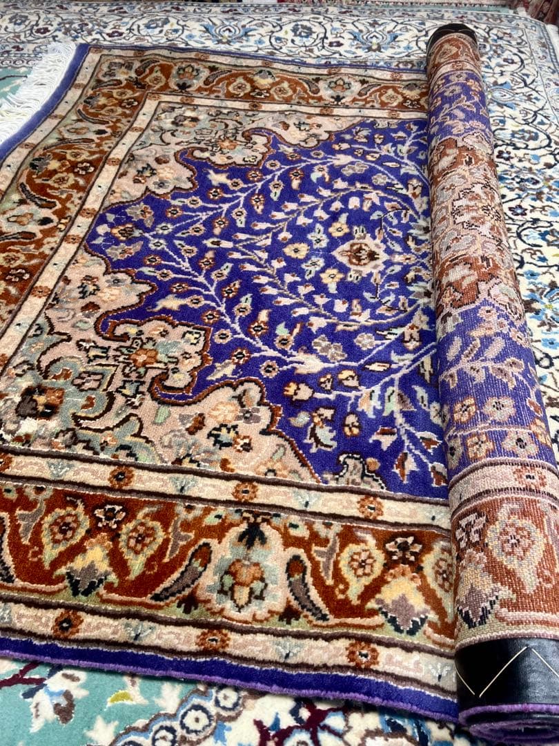 美しいデザインのパキスタンウールラグ/サイズ:190x120cm…. ak7。