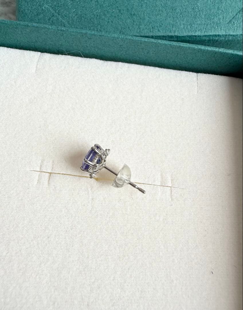 BIZOUXタンザナイト⭐︎ダイヤモンド⭐︎プラチナ900ピアス　イルネージュ