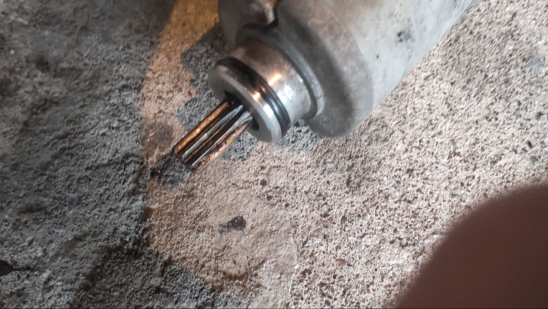 スターターモーター