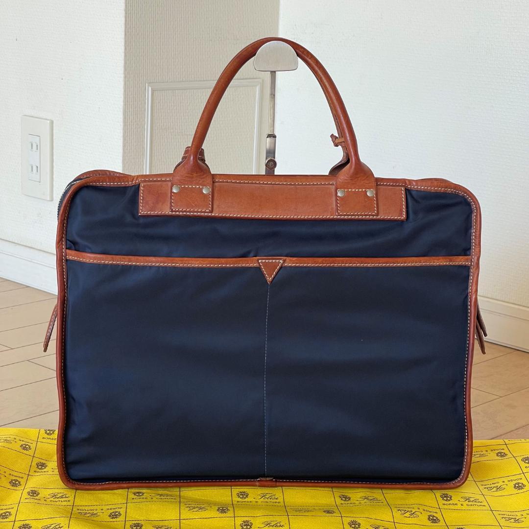 【美品・定価72,600円】フェリージ 8637/2/ds ネイビー