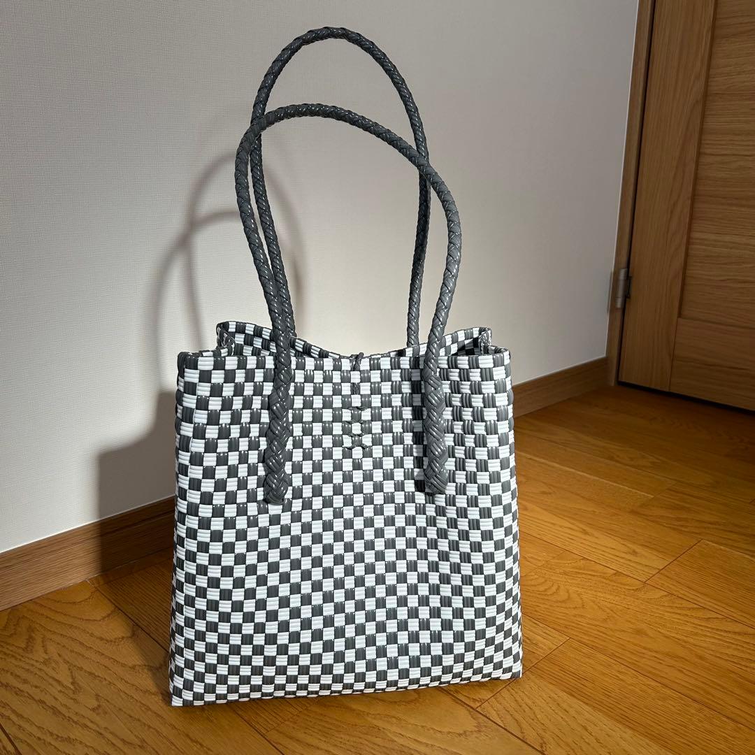 メケアリサ　Gummy Bag Mサイズ