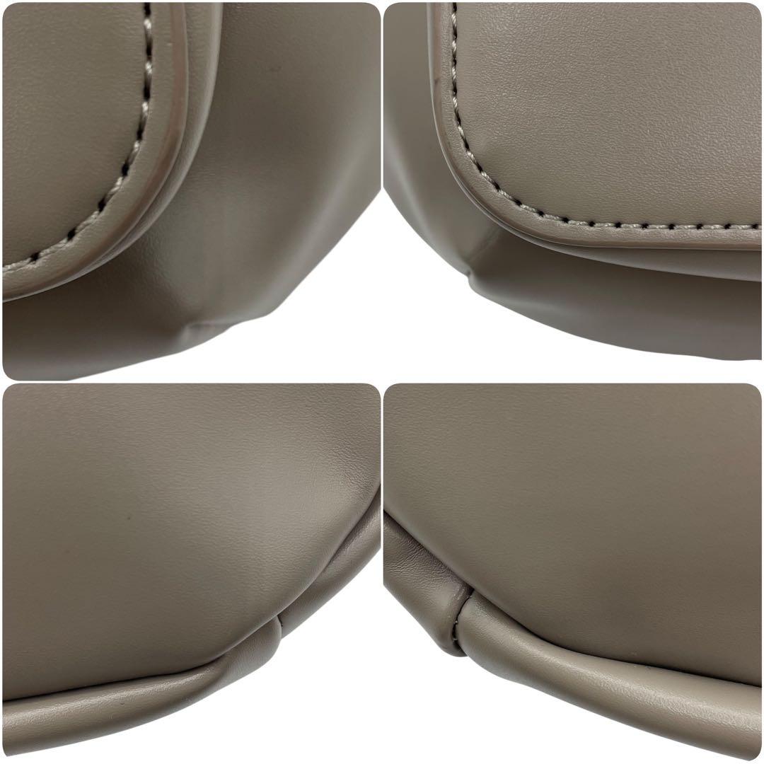 新作　極美品　マリークワント　ウエストポーチ　ボディバッグ　レザー　グレージュ