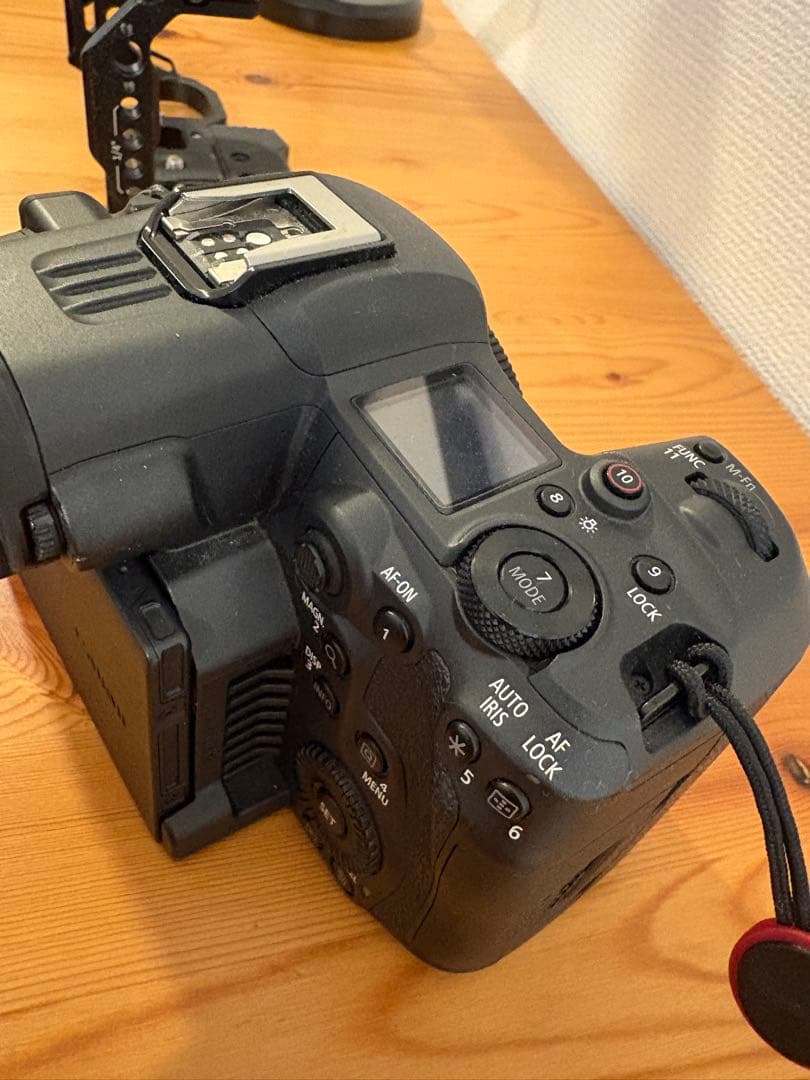 【美品】【年末大幅値下げ中】Canon EOS R5C ＋豪華付属品セット