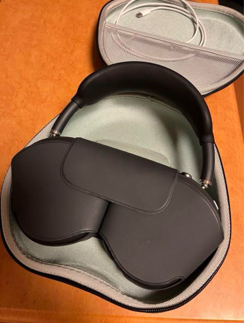 Apple Airpods max スペースグレー