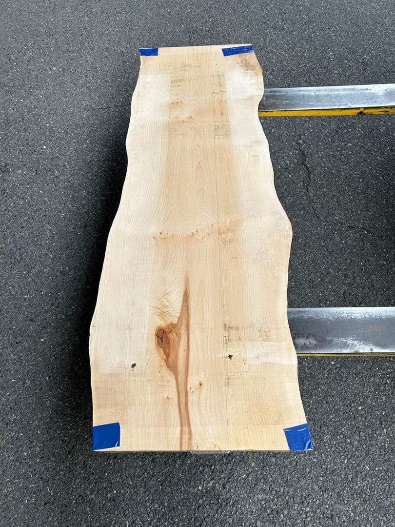 [即購入OK] 爆安出品！　栃(とち)耳付き一枚板　総無垢材極上杢　新品未使用