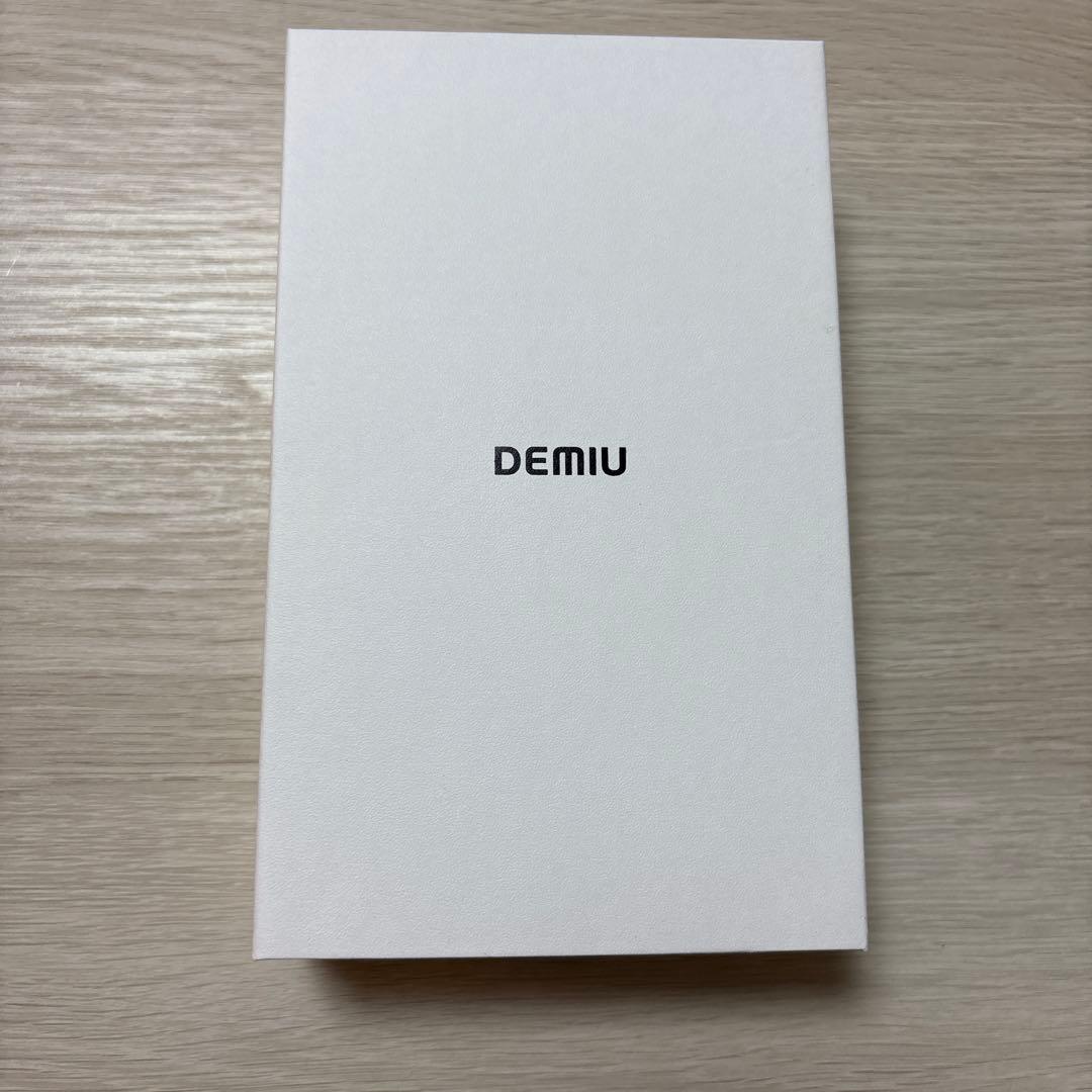 【最終値下げ・新品】Demiu iPhone16用ケース ブラック