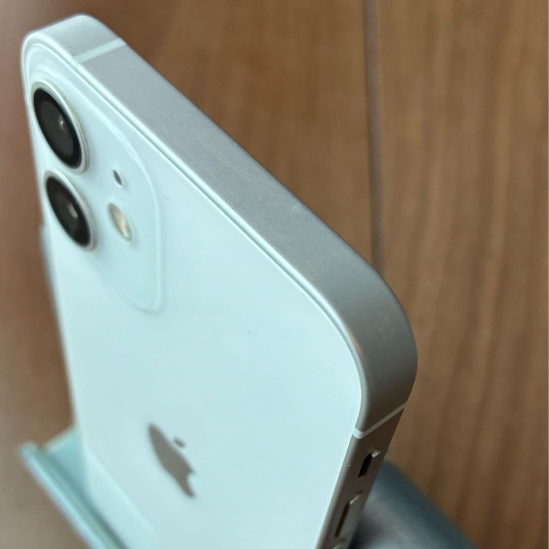 美品 iPhone12 miniホワイト