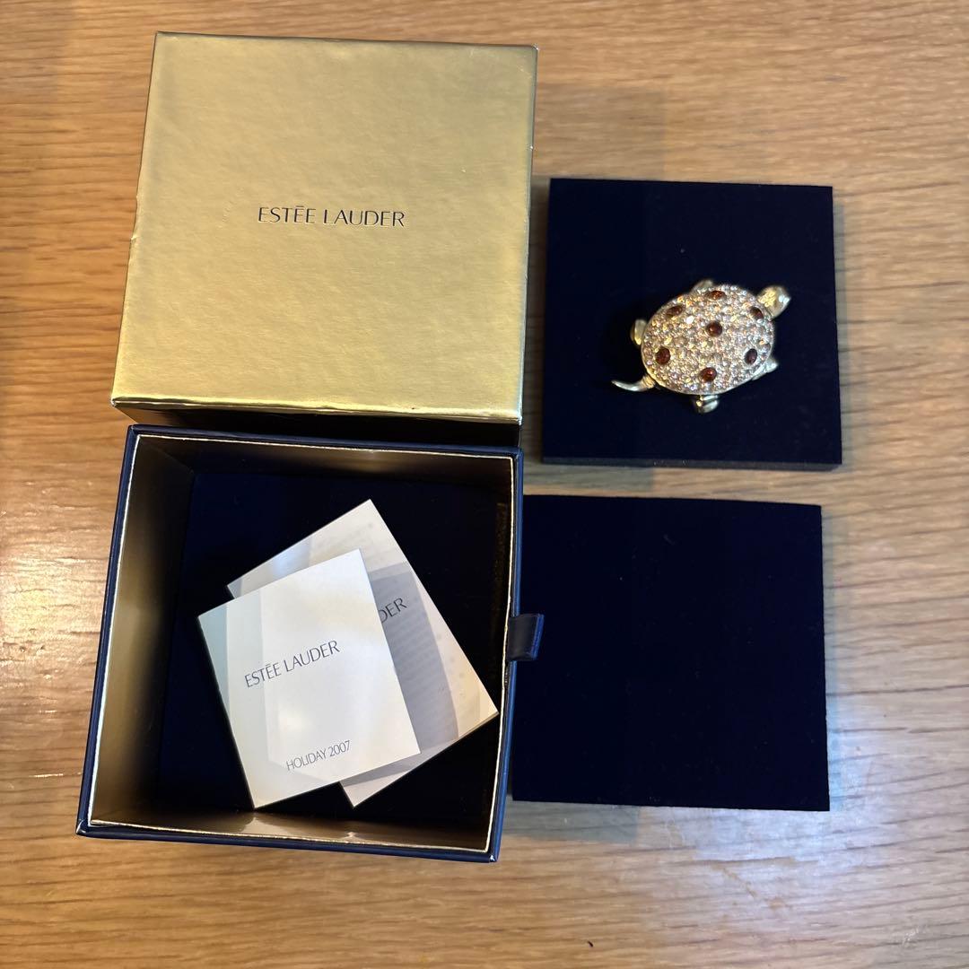 ESTEE LAUDER 練り香水　亀