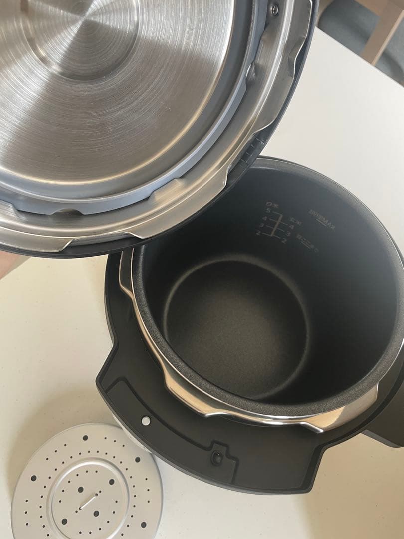 Panasonic 電気圧力鍋 SR-MP300