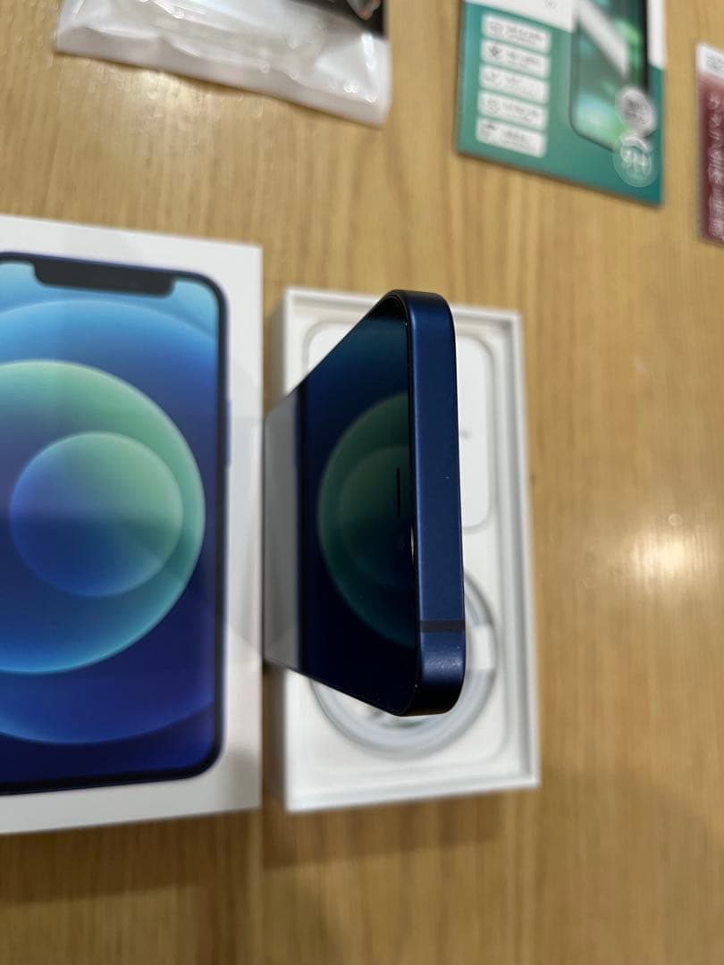 美品　iPhone12mini 64G