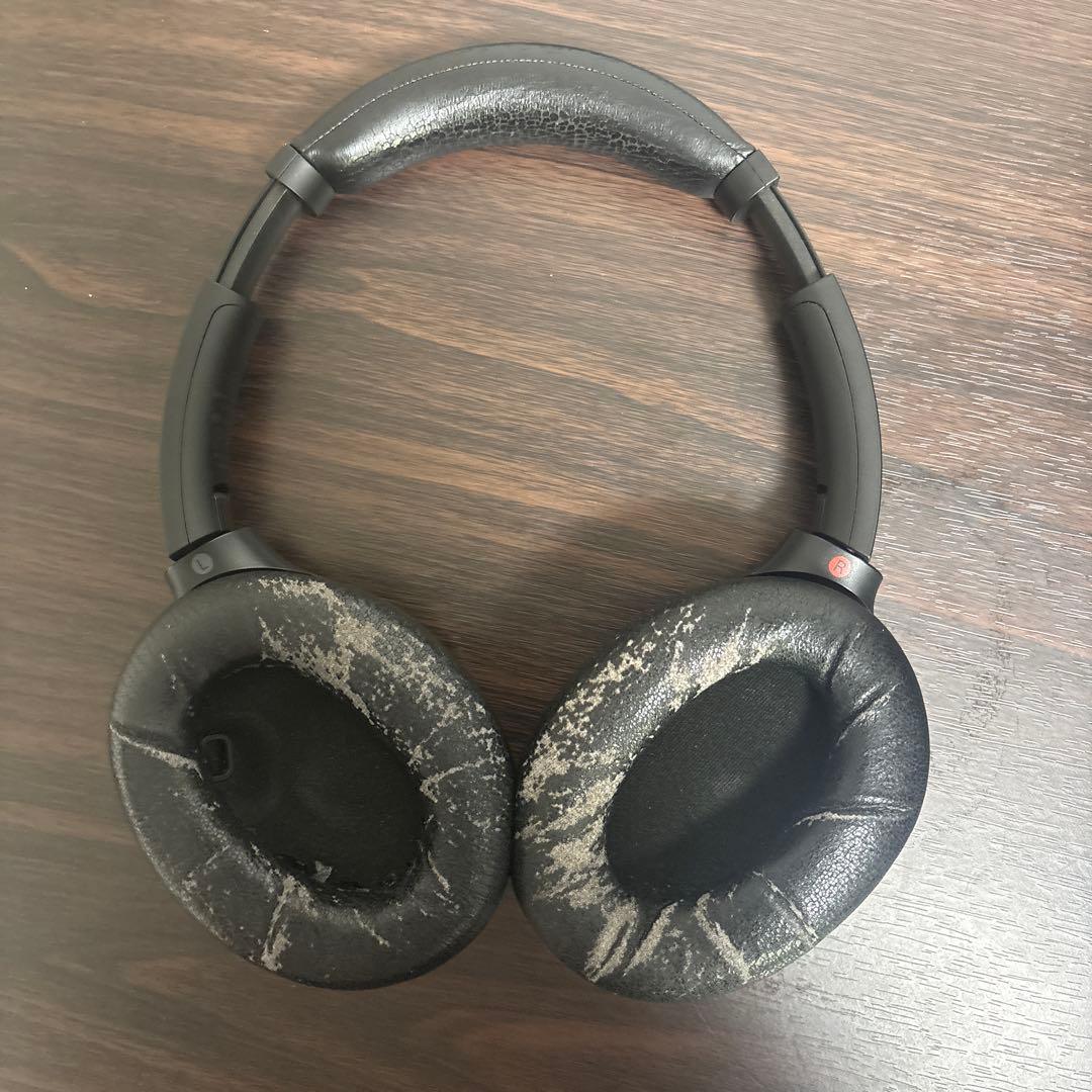 SONY ワイヤレスヘッドホン ブラック　WH-100 0XM4