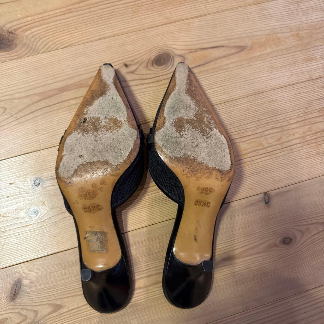 GUCCI ブラック ミュール 35ハーフC