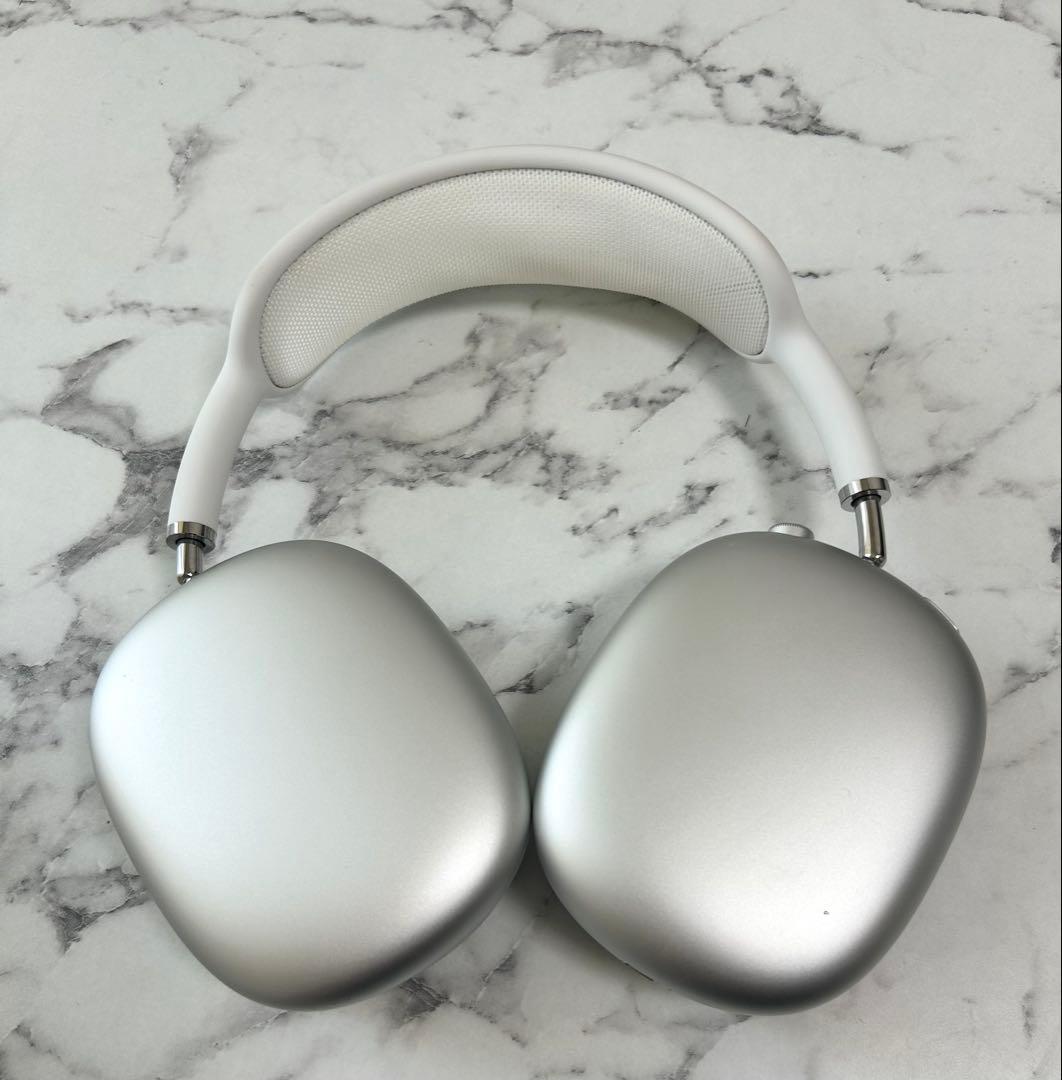 Apple AirPods Max ホワイト