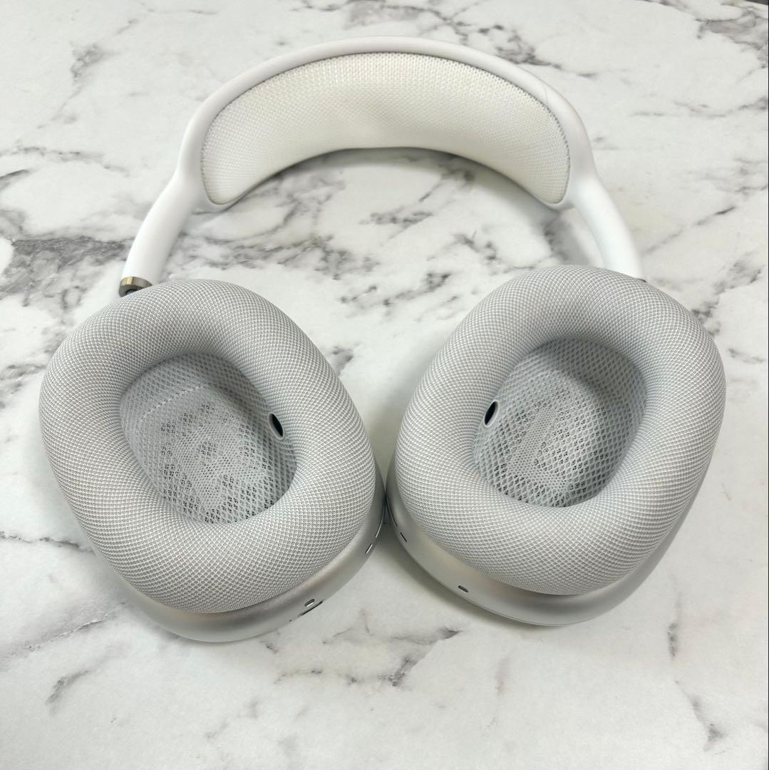 Apple AirPods Max ホワイト