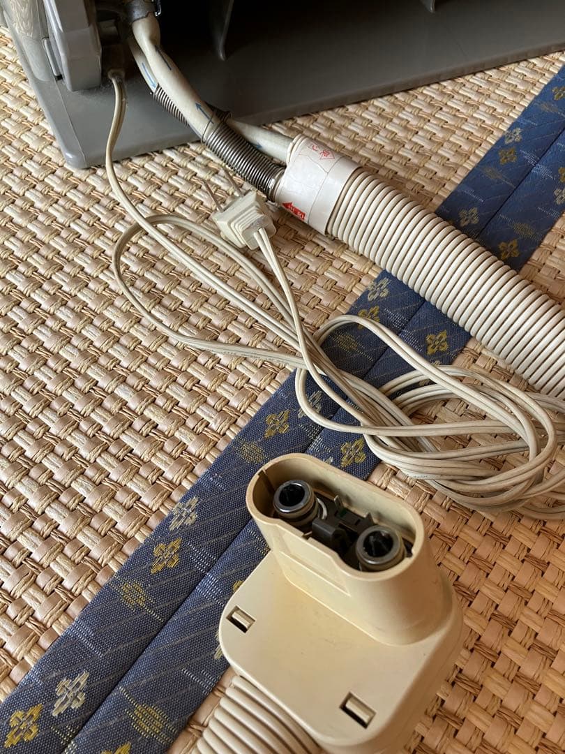 NORITZ 温水ルームヒーター RH-5502RN 2007年製