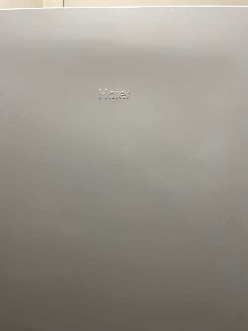 2023年製　送料込み　Haier ハイアール冷蔵庫 201L JR-M20A