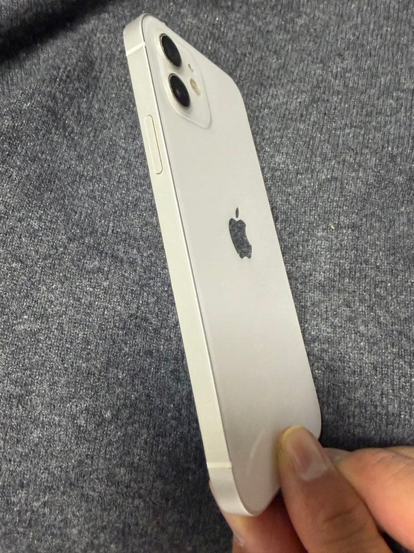 Apple iPhone 12 ホワイト 本体 64GB No.0011