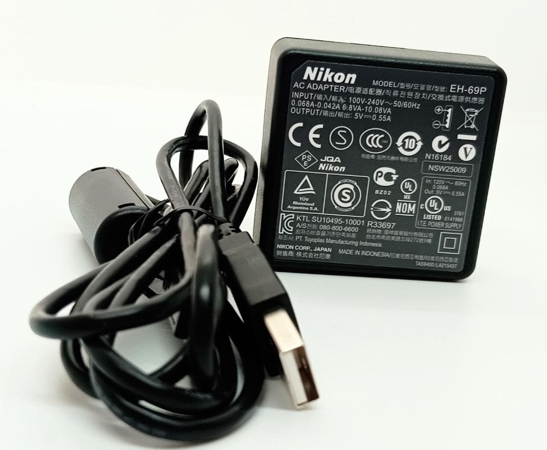 Nikon COOLPIX S6100 デジカメラ 7倍光学ズーム 充電器付き