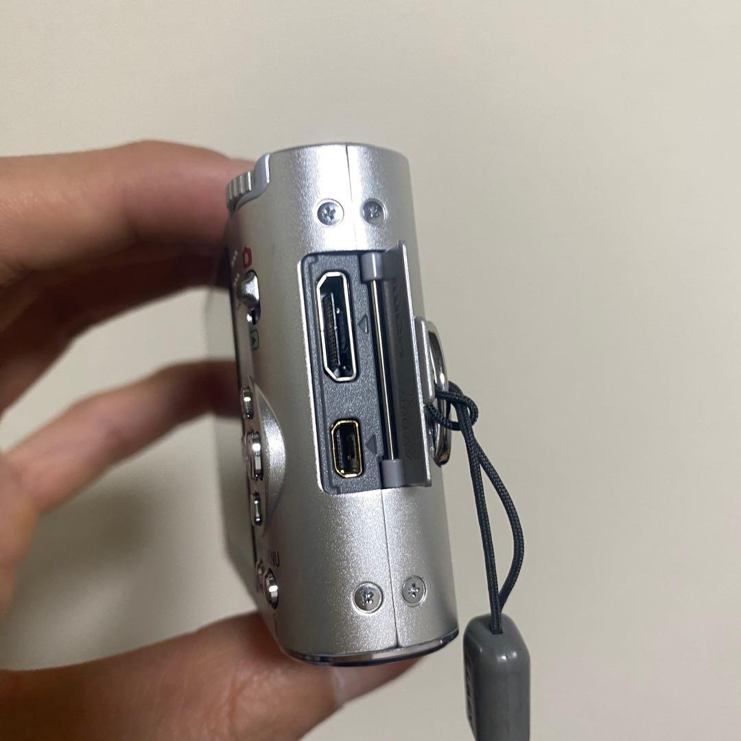 【完動品】Panasonic DMC-FX66 CCD 1410万画素 付属あり