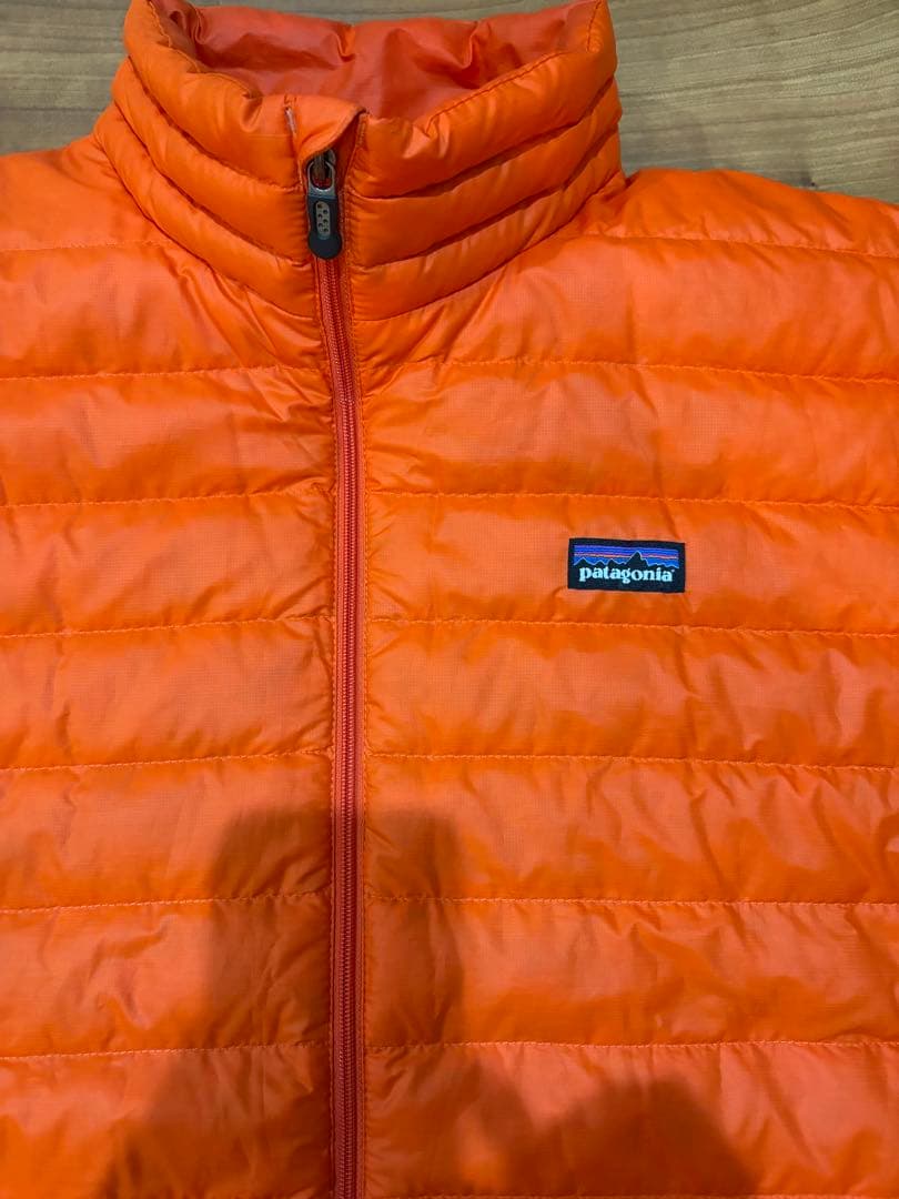 【廃盤色】patagonia ダウンセーター　オレンジ　ドローコード付