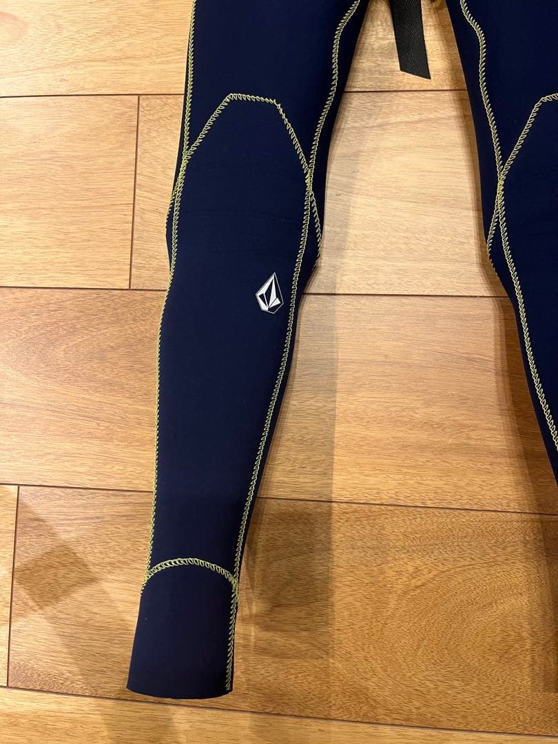 ボルコム　VOLCOM キッズ　ジャーフル