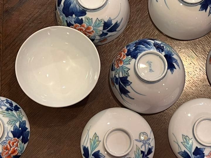 有田焼　蓋つき御飯茶碗五脚