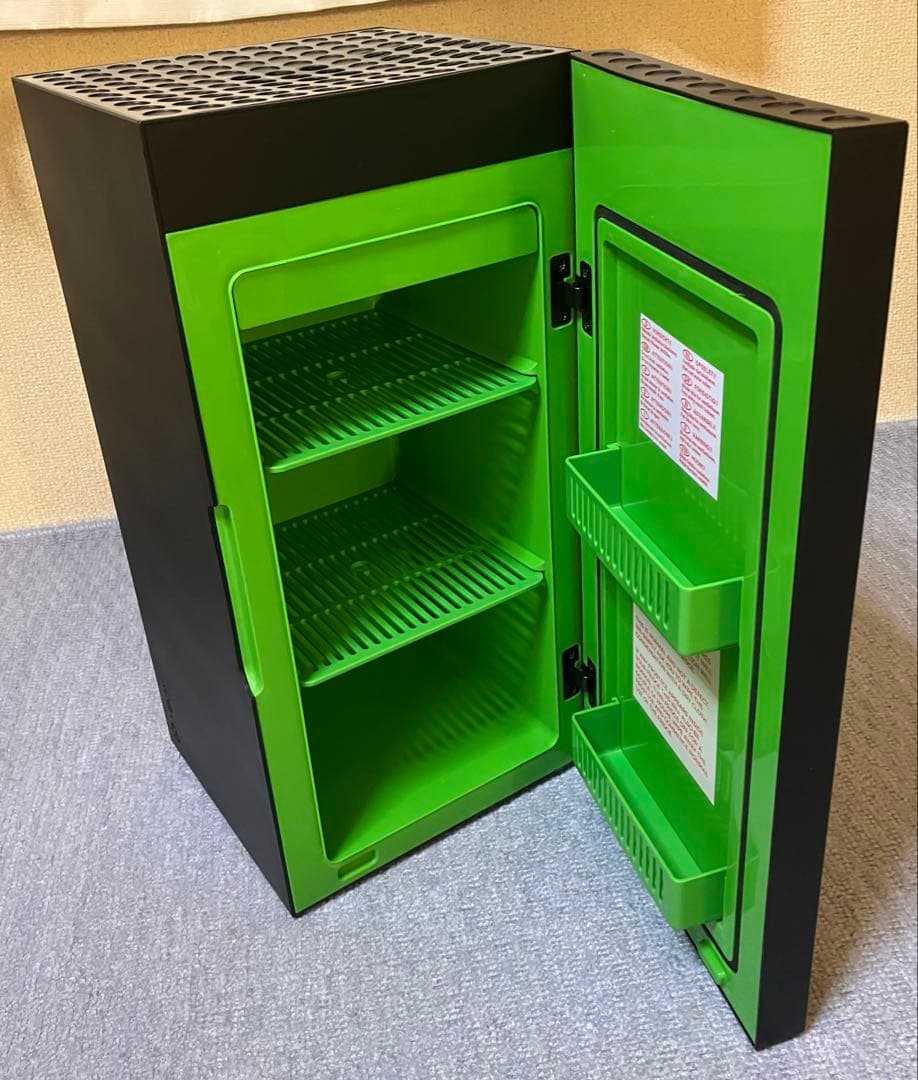 Xbox Series X レプリカ ミニ冷蔵庫
