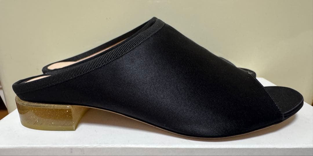 【数日】レペットLUX MULES クリアヒールサンダル