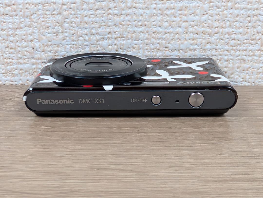 【希少・限定モデル】Panasonic LUMIX DMC-XS1 すずしろ草